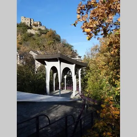 Nouveau T3, 81 M2 Entierement Renove *